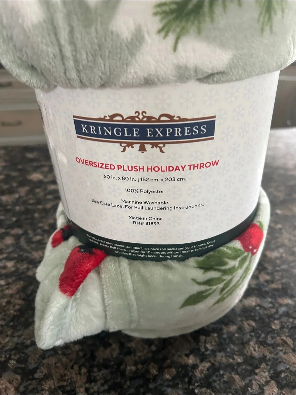 KRiNGLE EXPRESS OVERSIZEF PLUSH HOLIDAY THROW 60x80